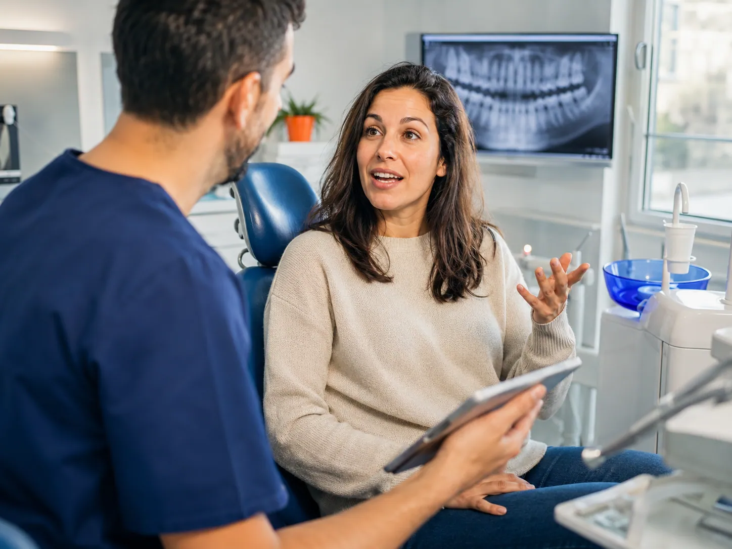 Operația dentară - tipuri de intervenții - Hello Clinic Buzău
