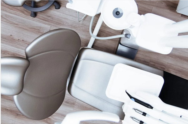 scaun stomatologic aditie de os
